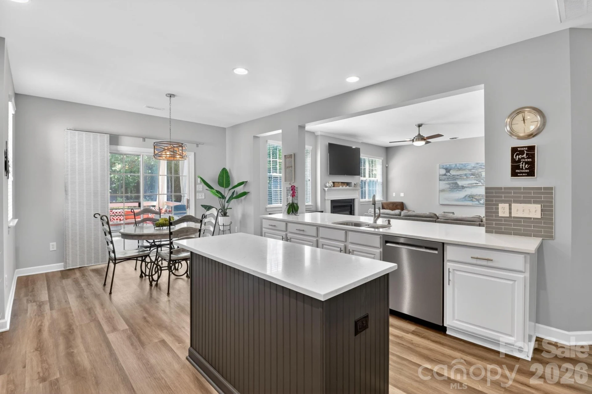 10011 King George Lane - Photo 18