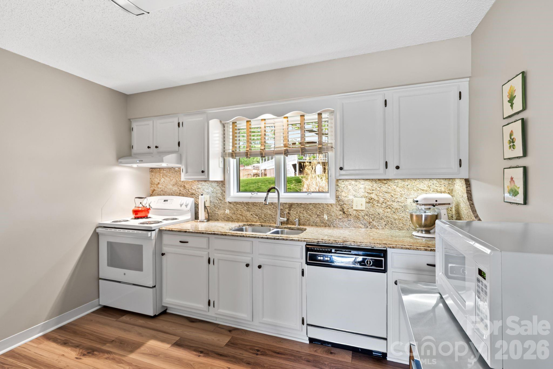 108 Kyfields Drive - Photo 6