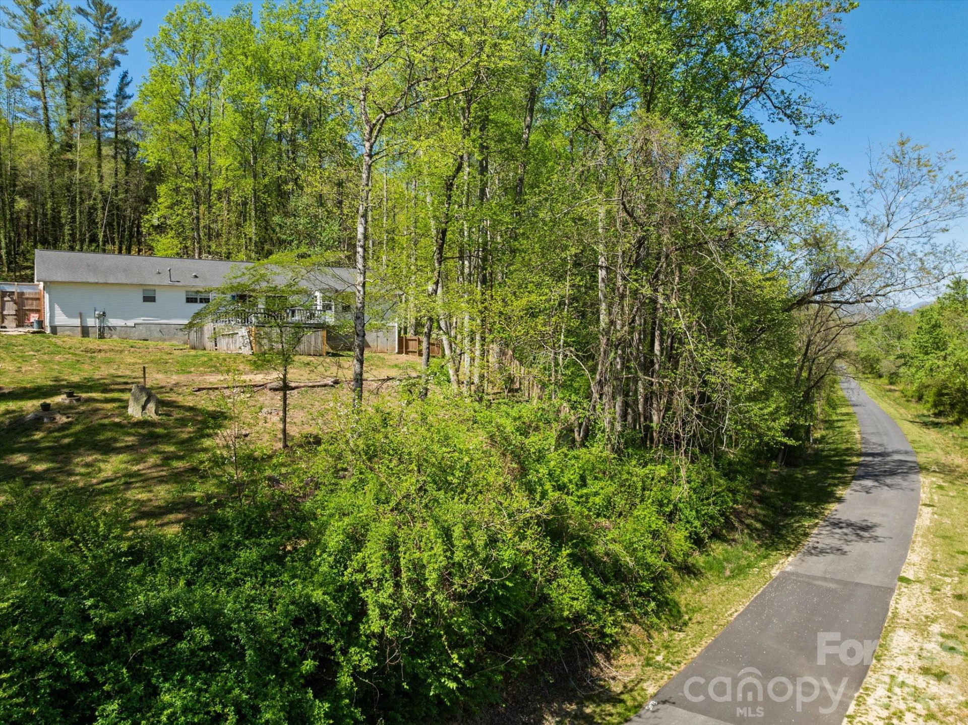 441 Hunters Glen Lane - Photo 2