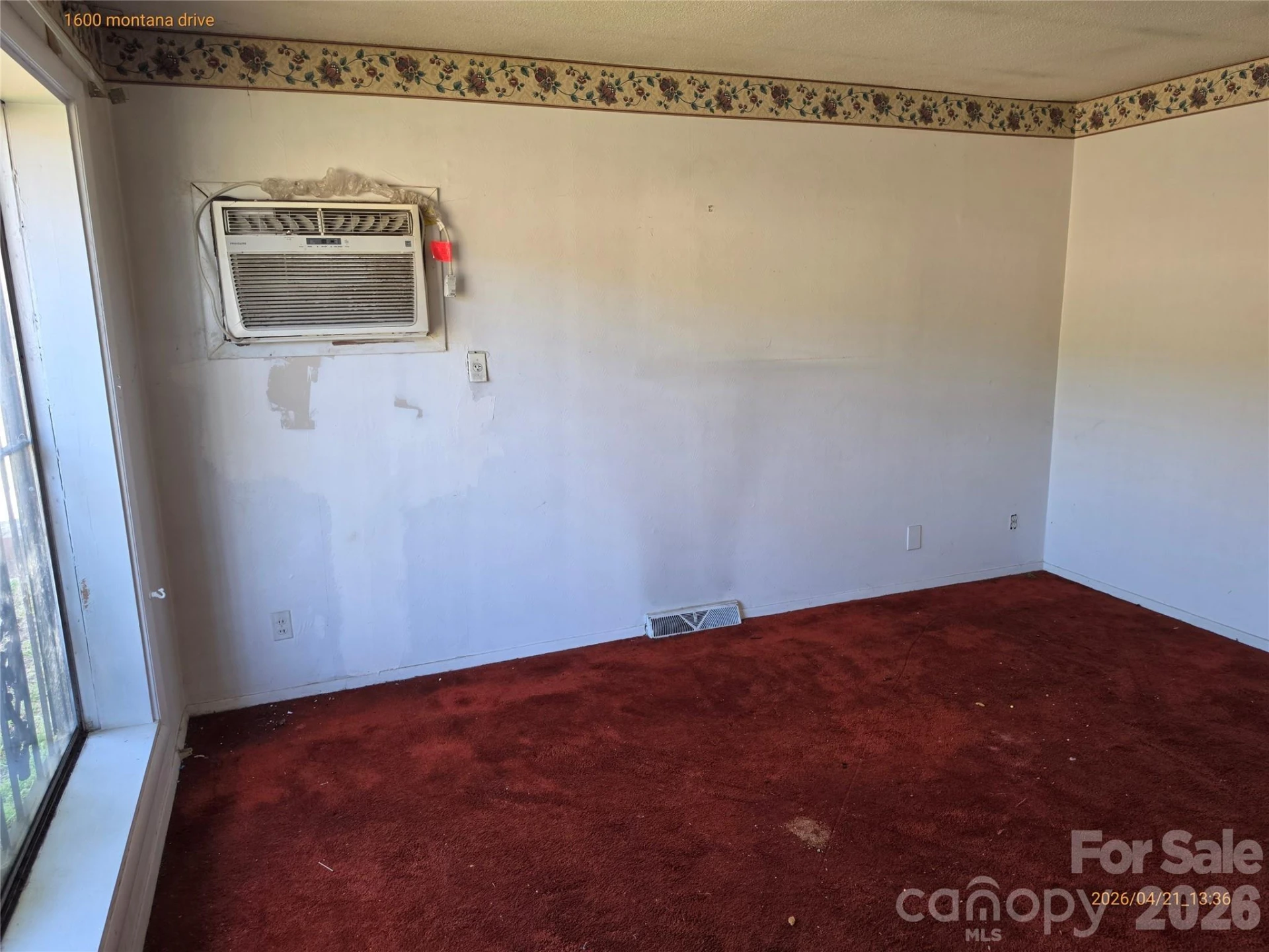 1600 Montana Drive - Photo 5