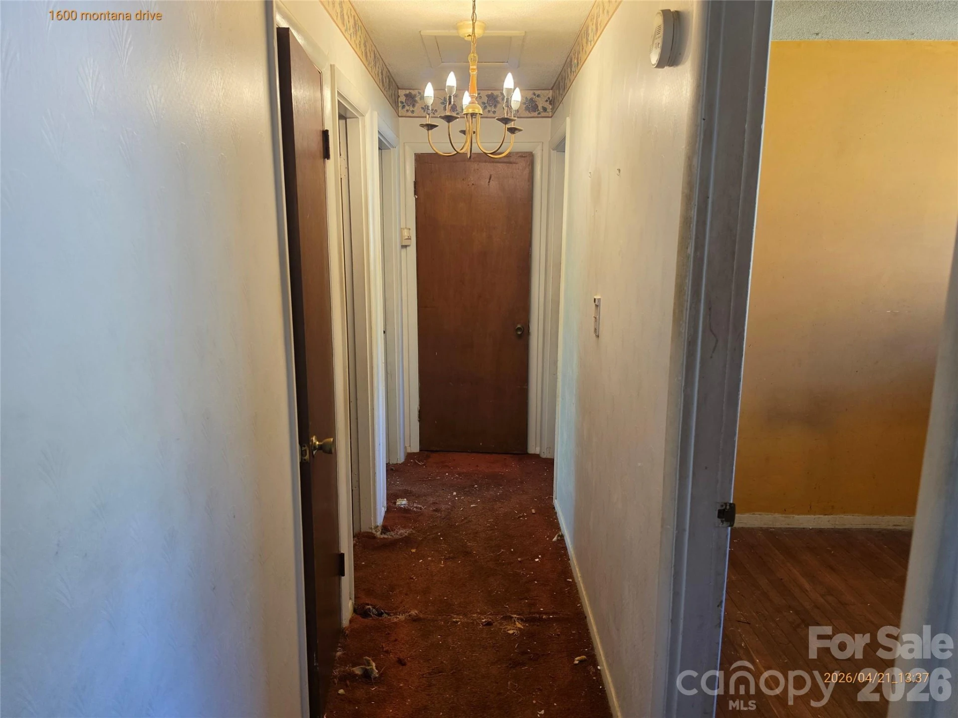 1600 Montana Drive - Photo 6