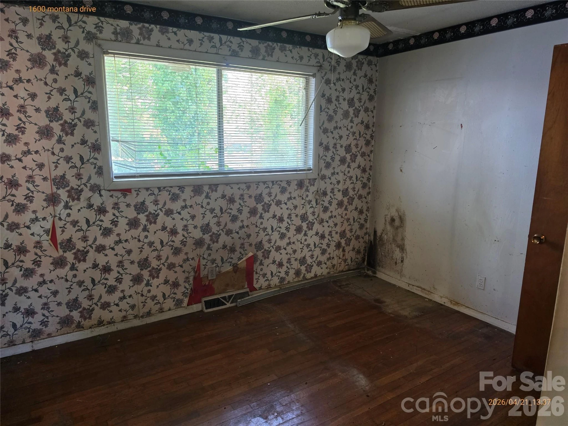 1600 Montana Drive - Photo 10