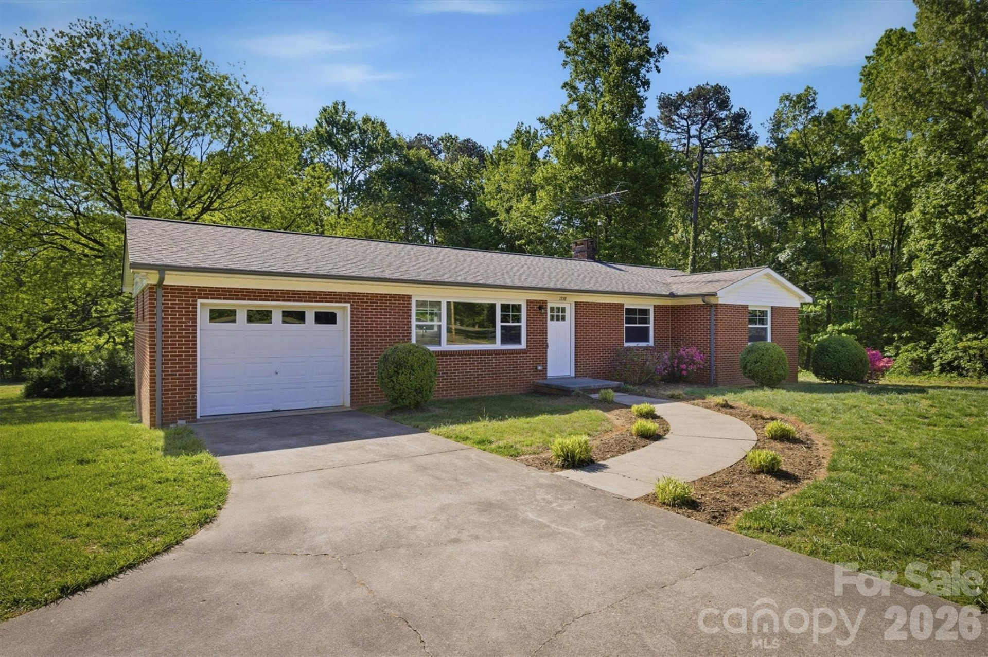 1778 Drexel Road - Photo 2