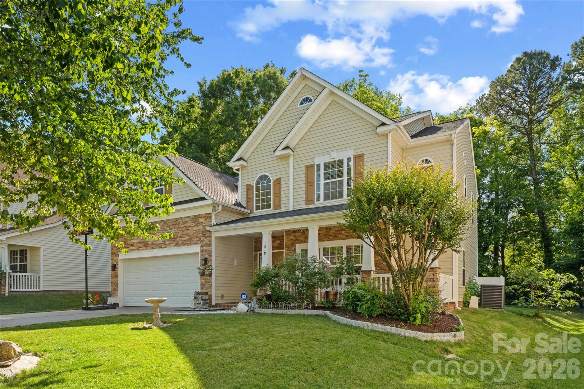 1518 Squirrel Lake Court - Photo 2