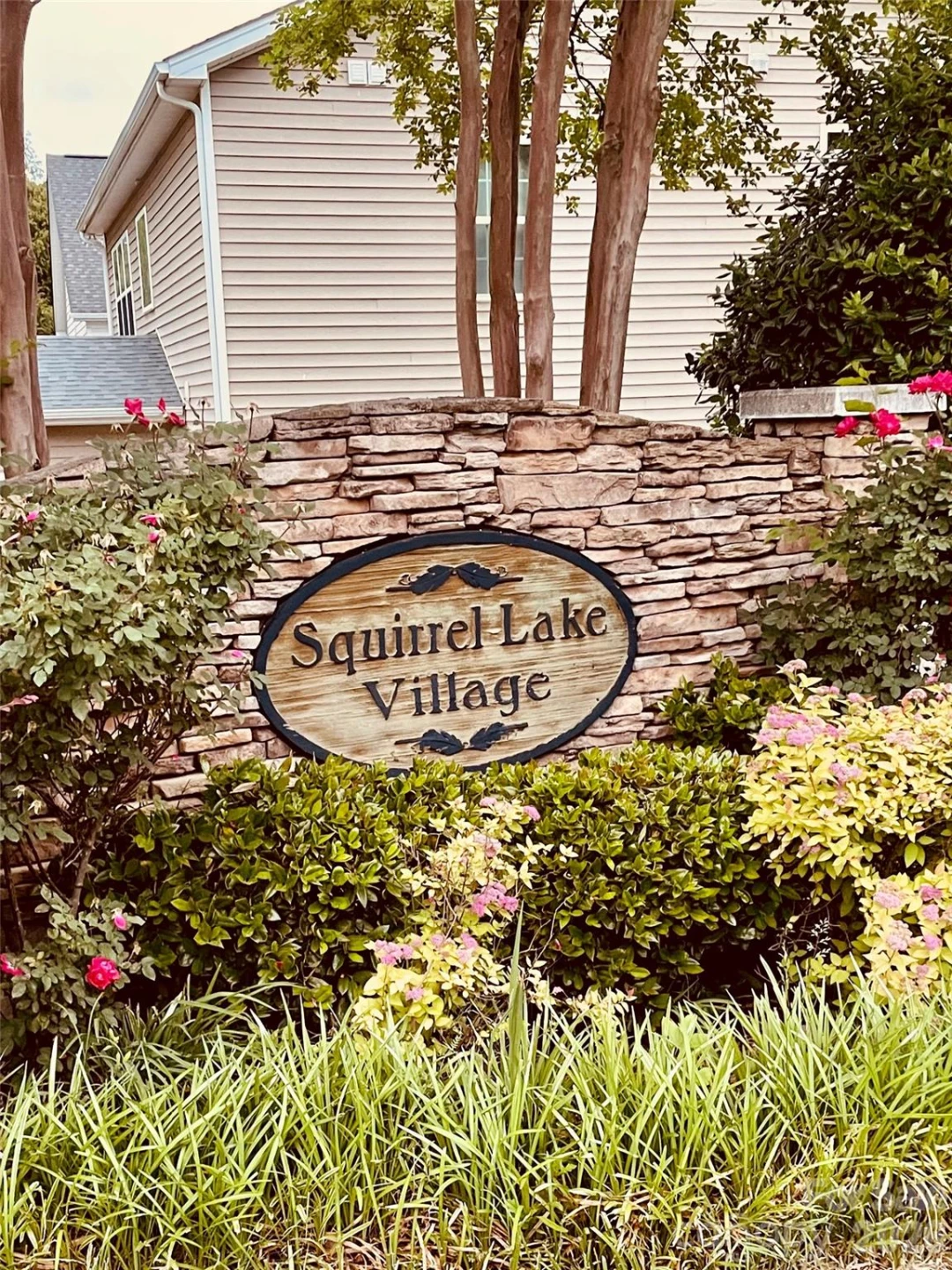 1518 Squirrel Lake Court - Photo 12