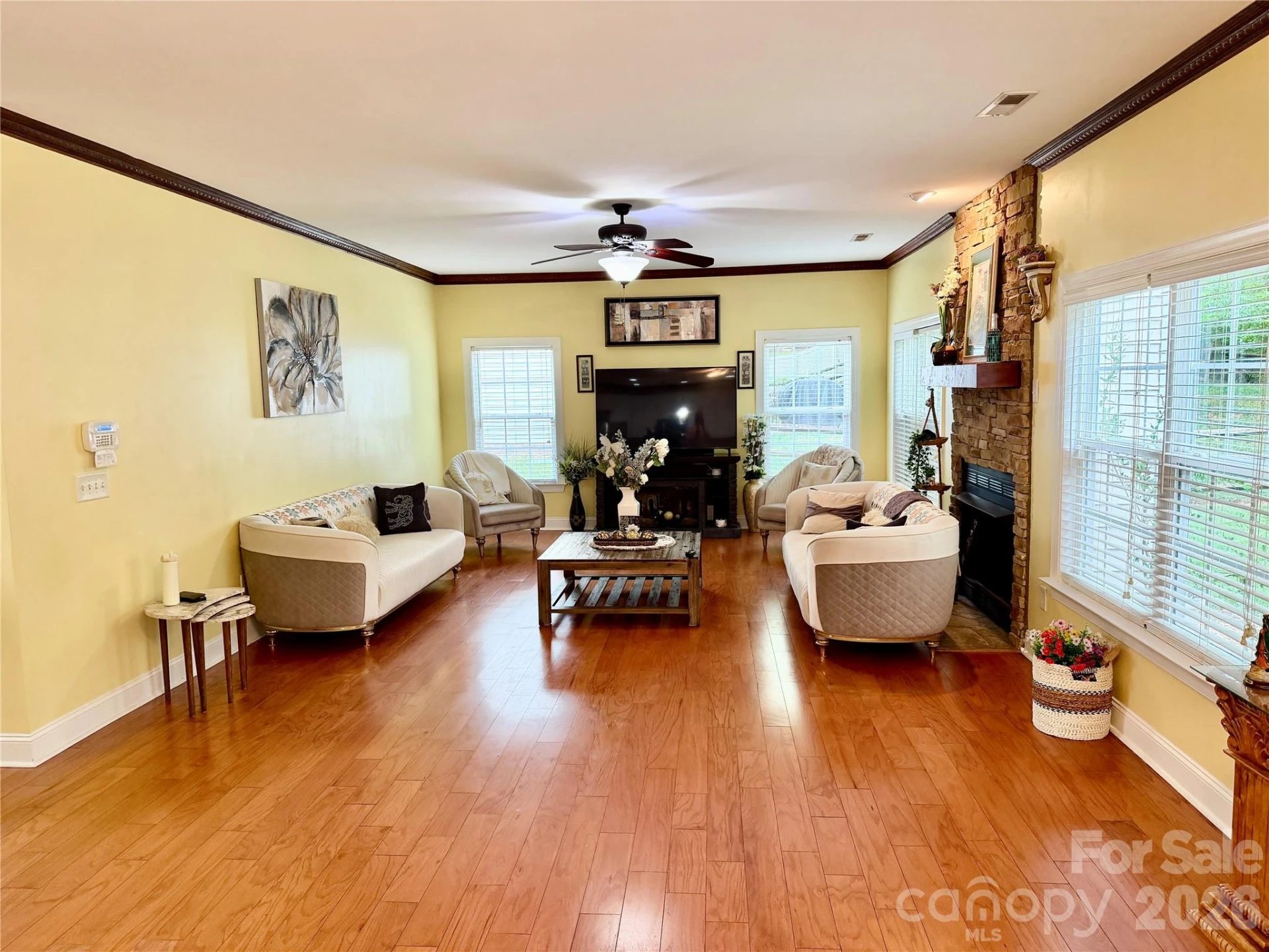 1518 Squirrel Lake Court - Photo 26