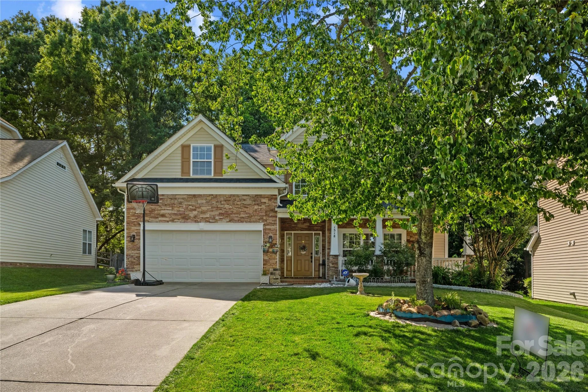1518 Squirrel Lake Court - Photo 4