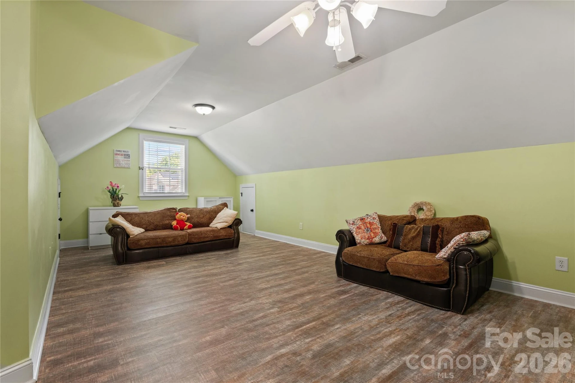 1518 Squirrel Lake Court - Photo 36