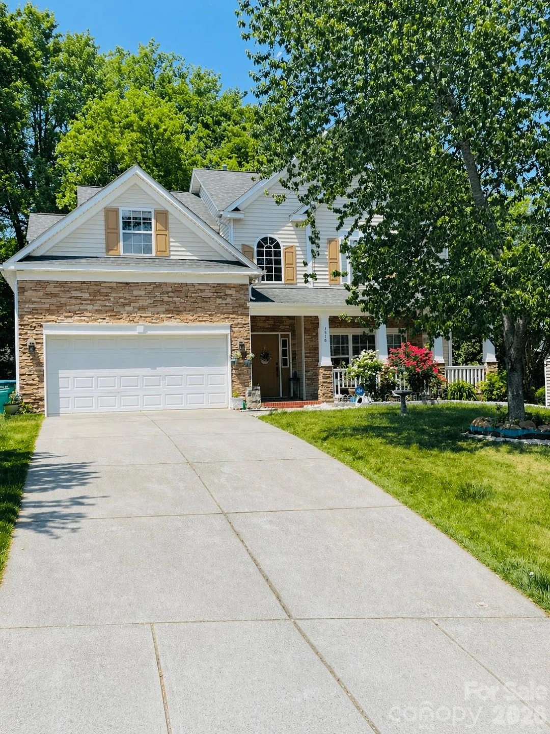 1518 Squirrel Lake Court - Photo 5