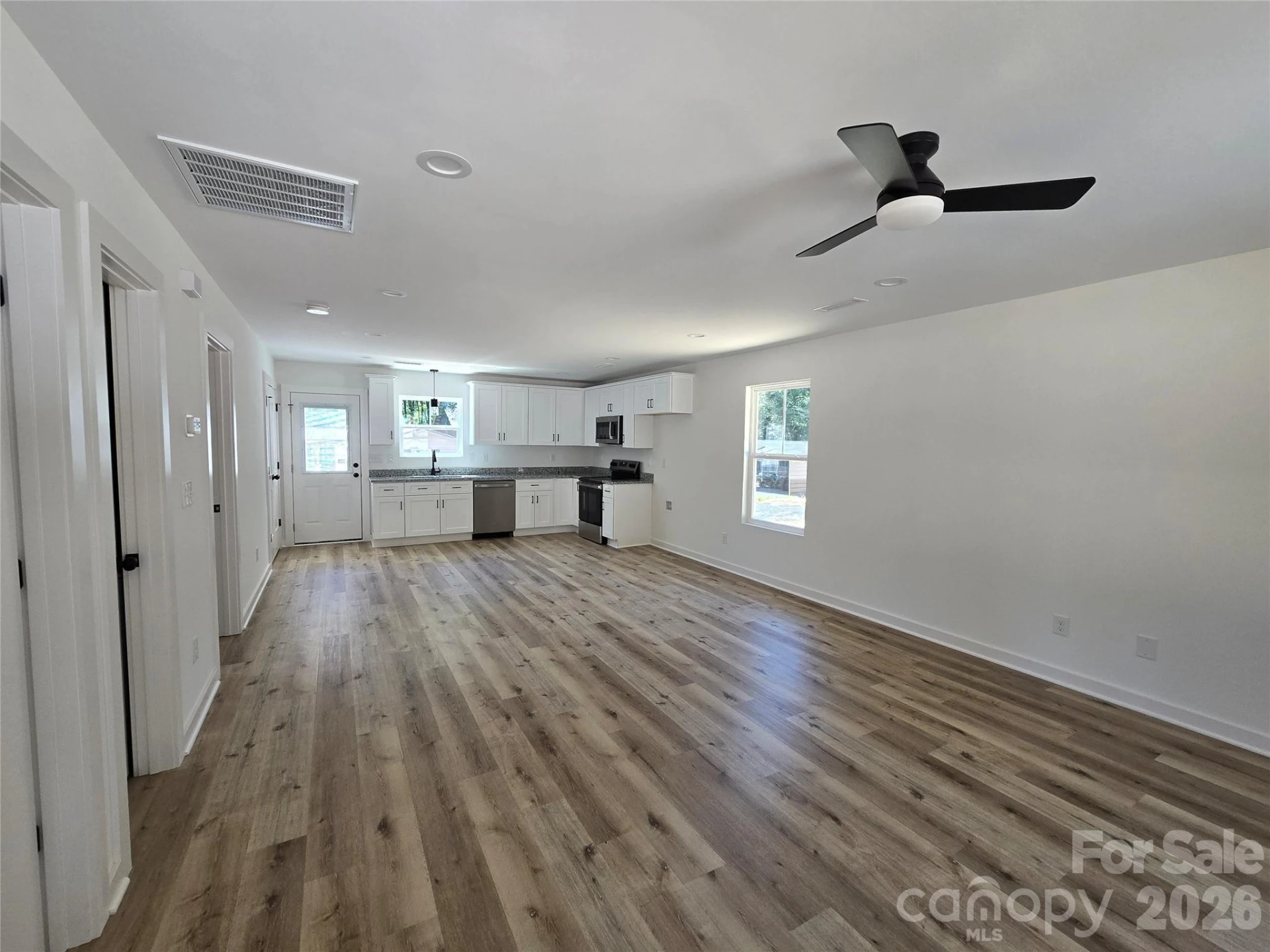 167 Hillcrest Road - Photo 3
