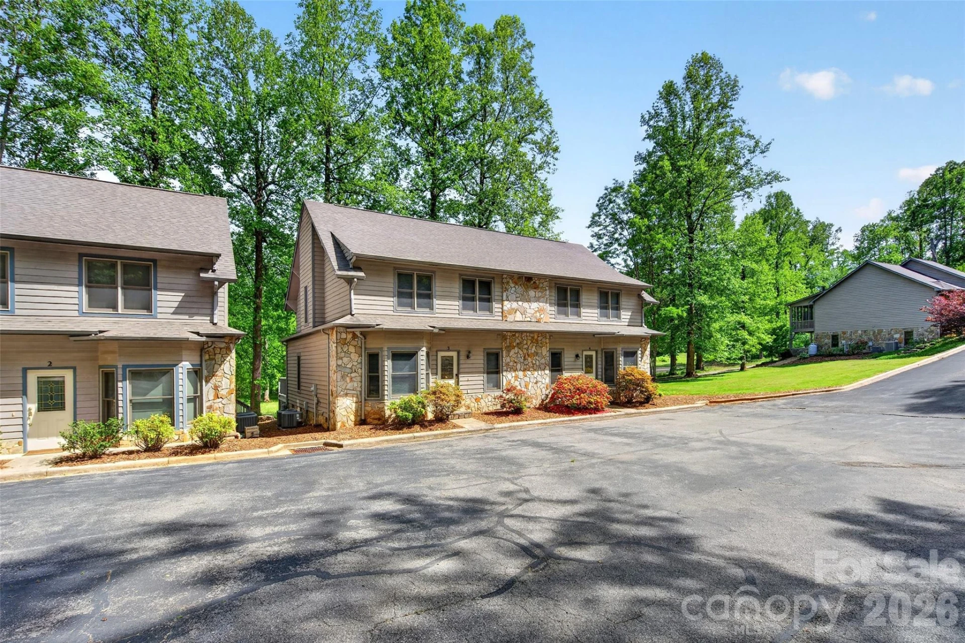 307 Blue Ridge Drive #4 - Photo 3
