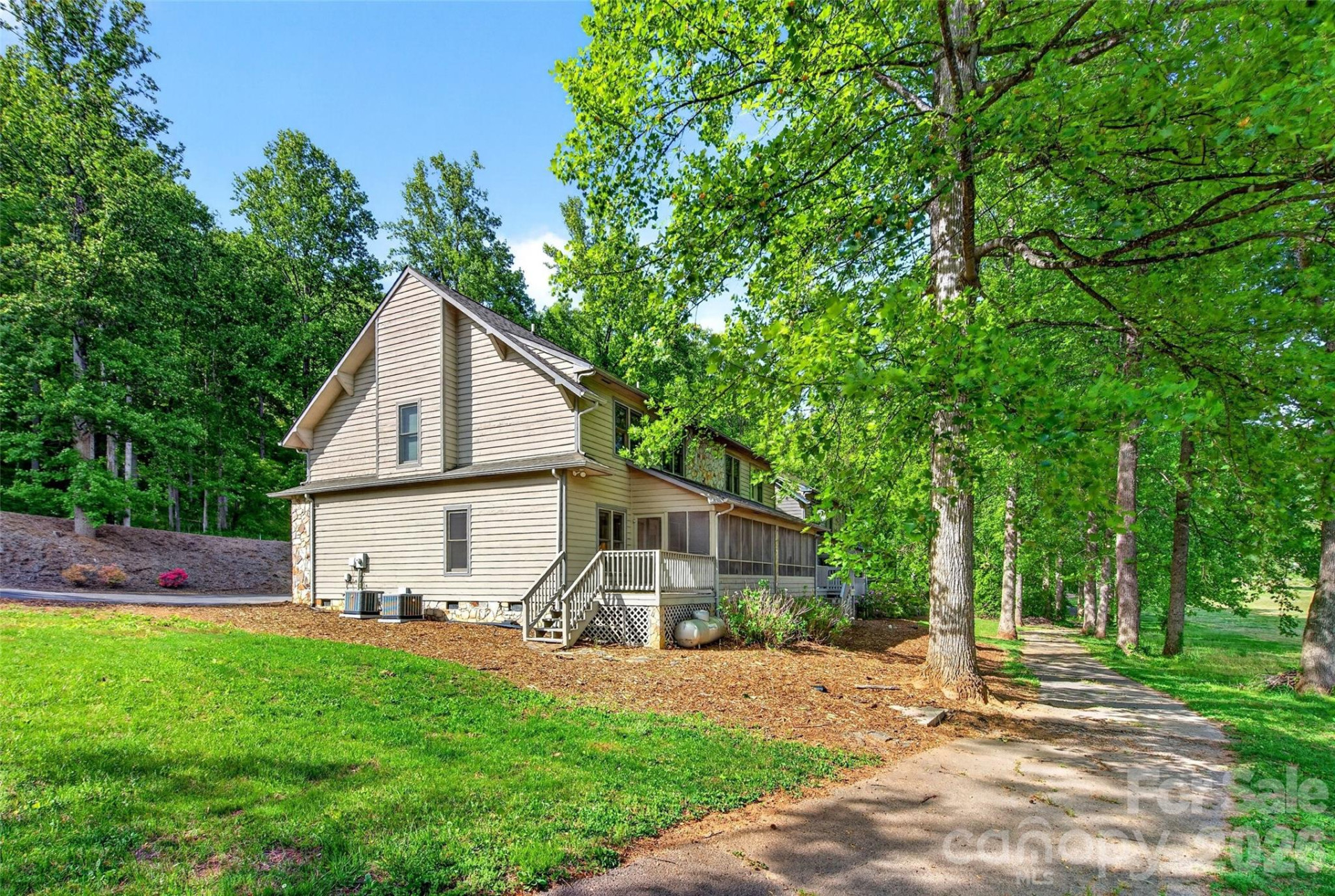 307 Blue Ridge Drive #4 - Photo 4