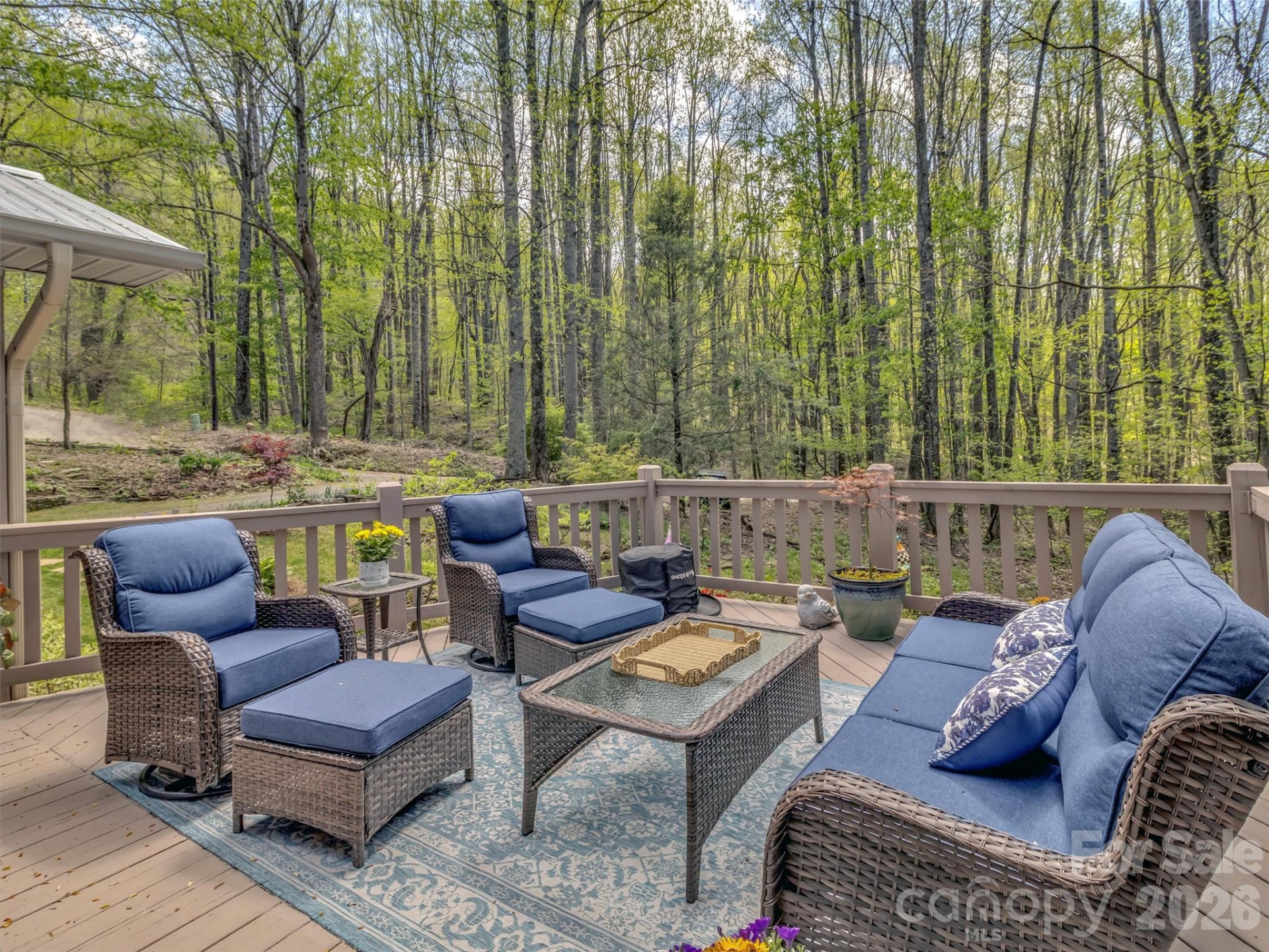 211 Rustic Road - Photo 3