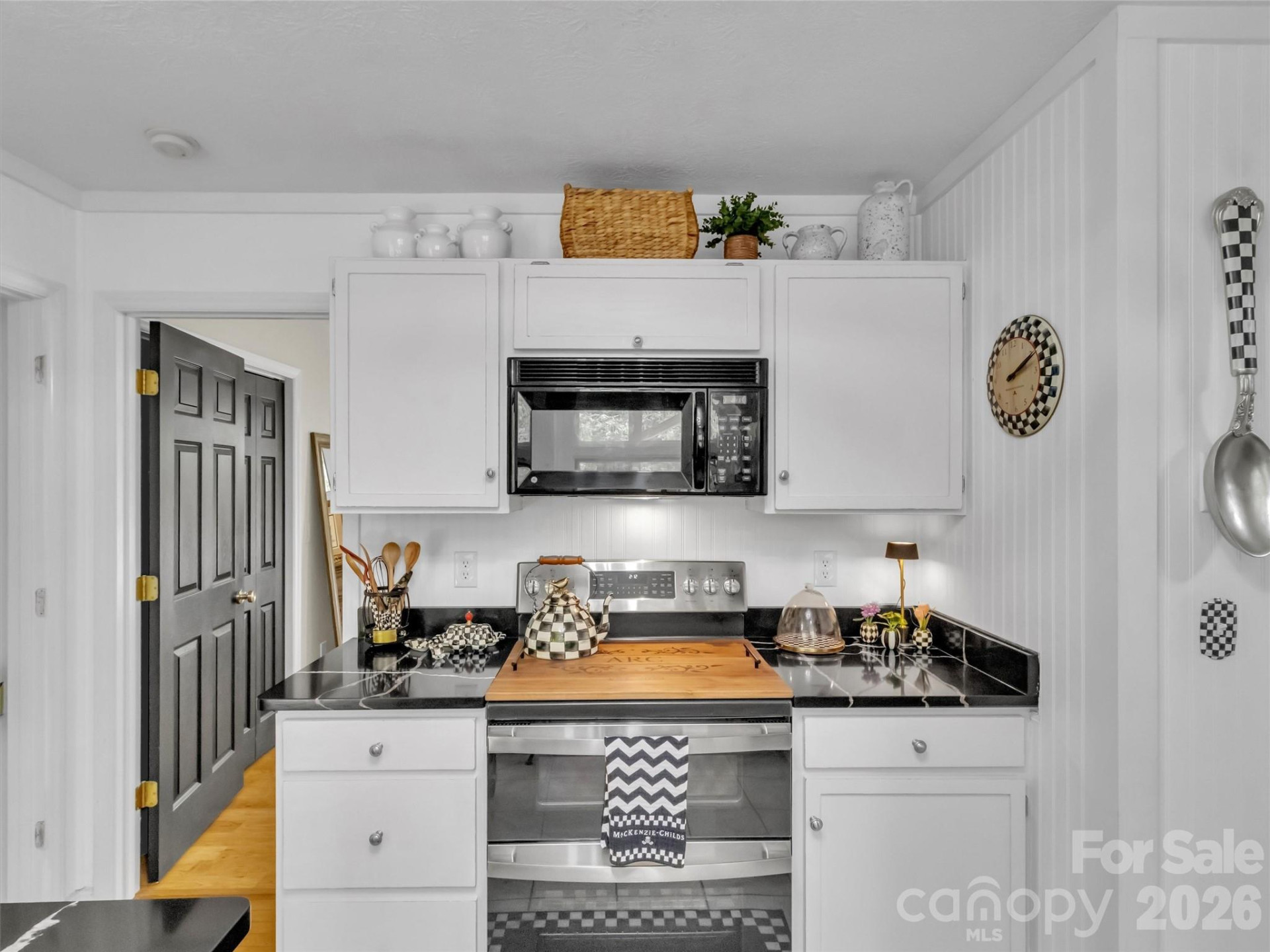 211 Rustic Road - Photo 9