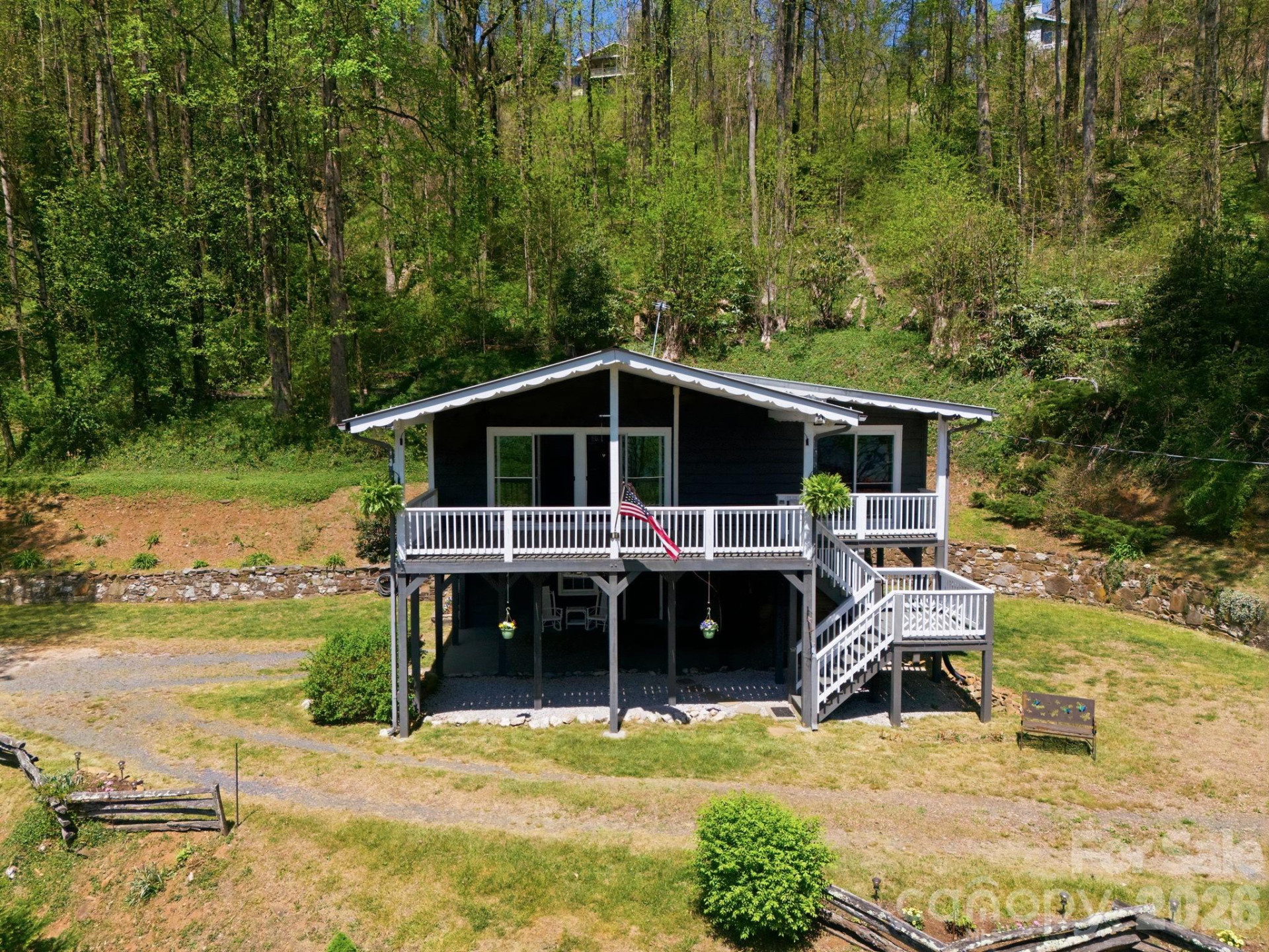 199 Alpine Drive - Photo 2