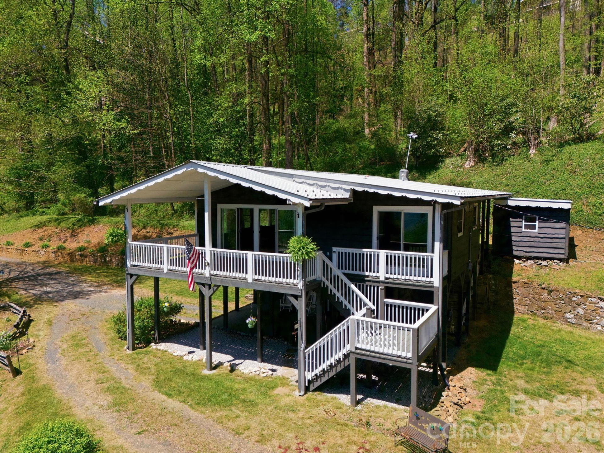 199 Alpine Drive - Photo 3