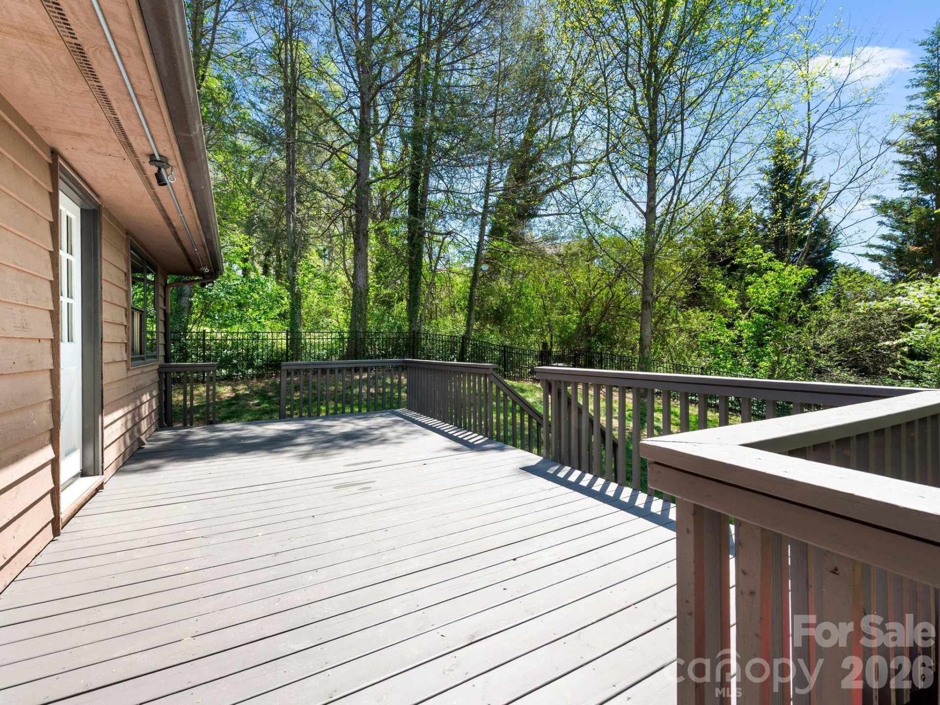 21 Dogwood Grove - Photo 32