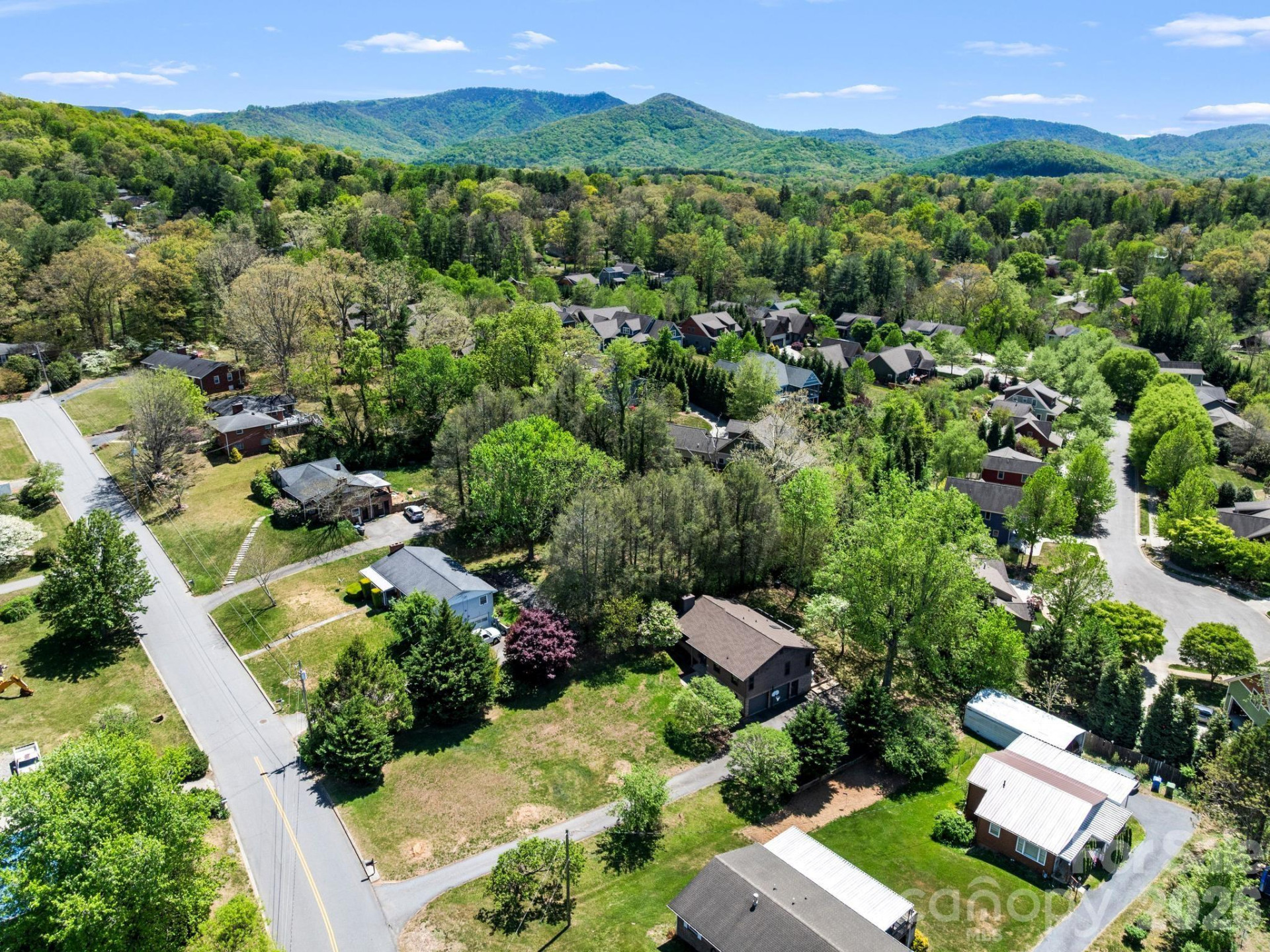 21 Dogwood Grove - Photo 33