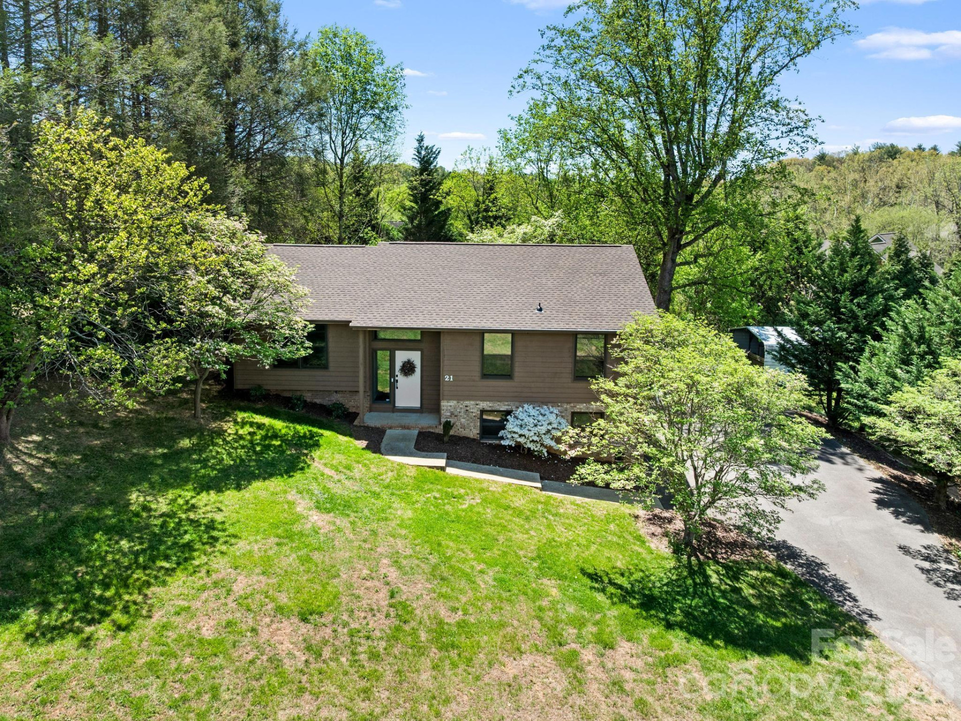 21 Dogwood Grove - Photo 37