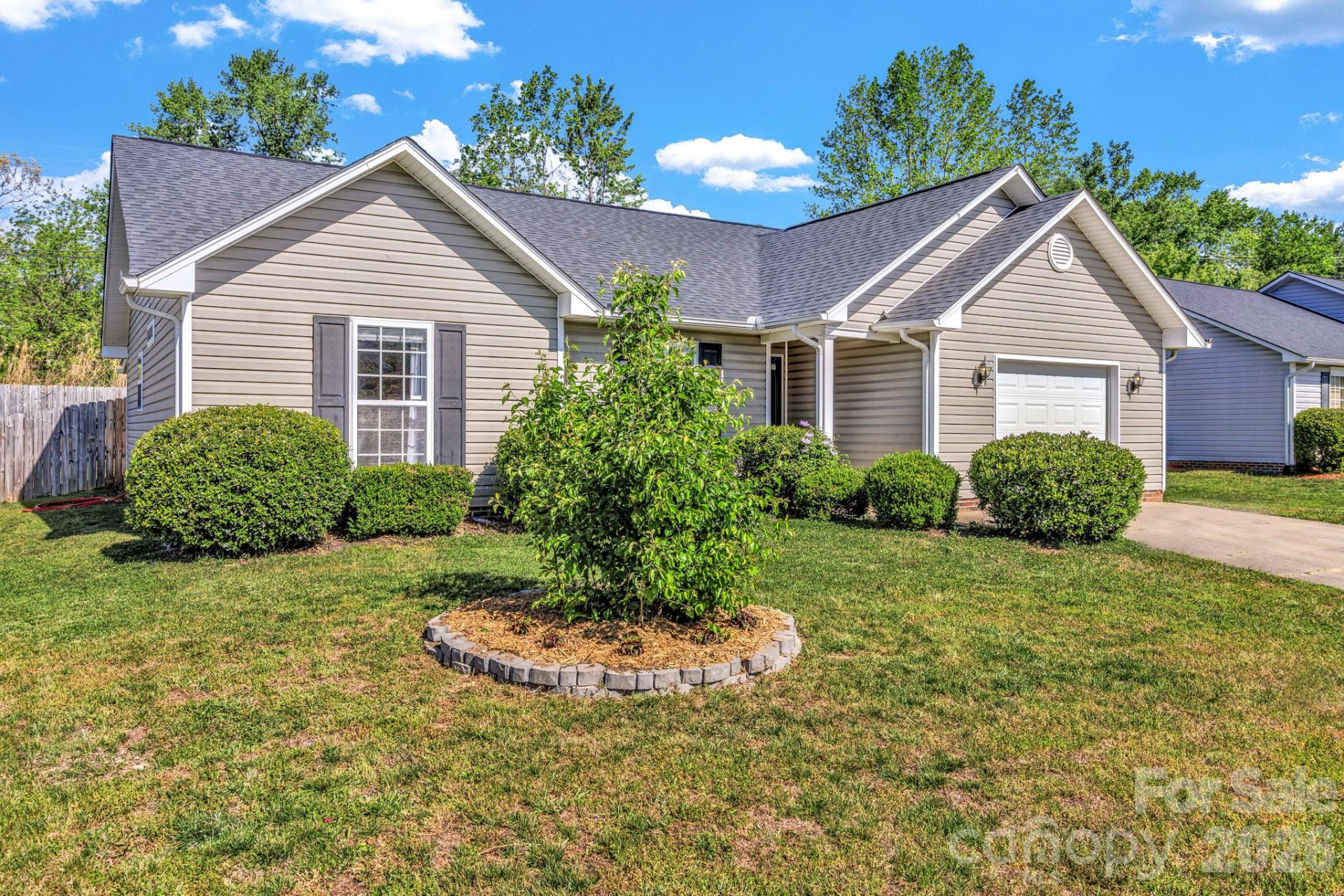 58 Sunberry Trail - Photo 2