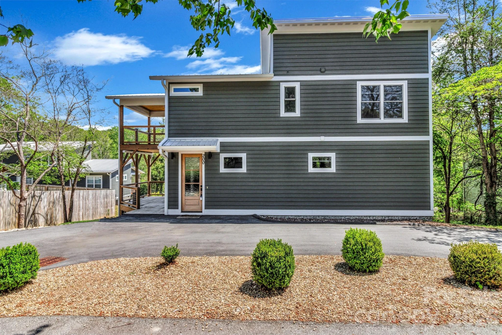 200 Stafford Street - Photo 2