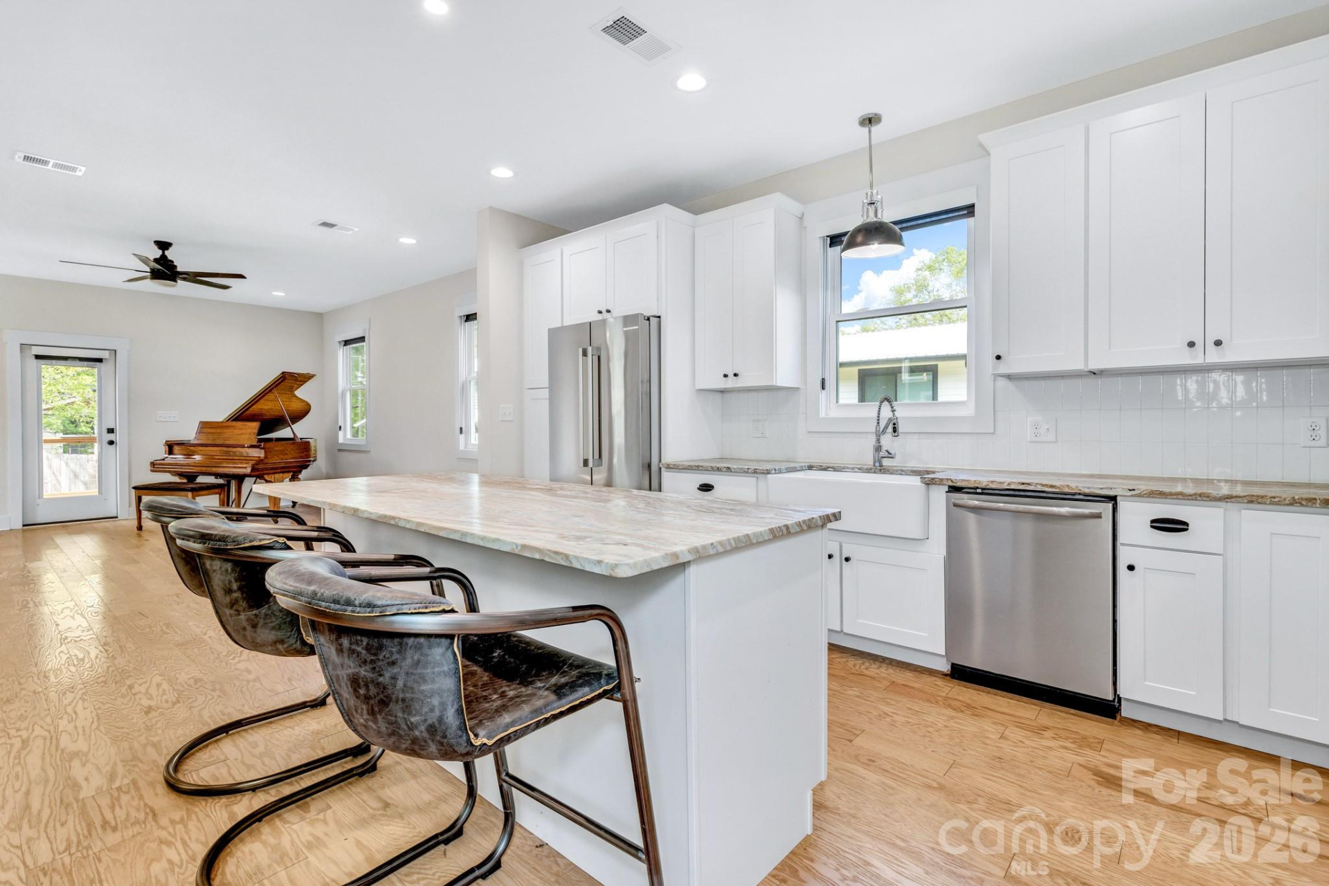 200 Stafford Street - Photo 13
