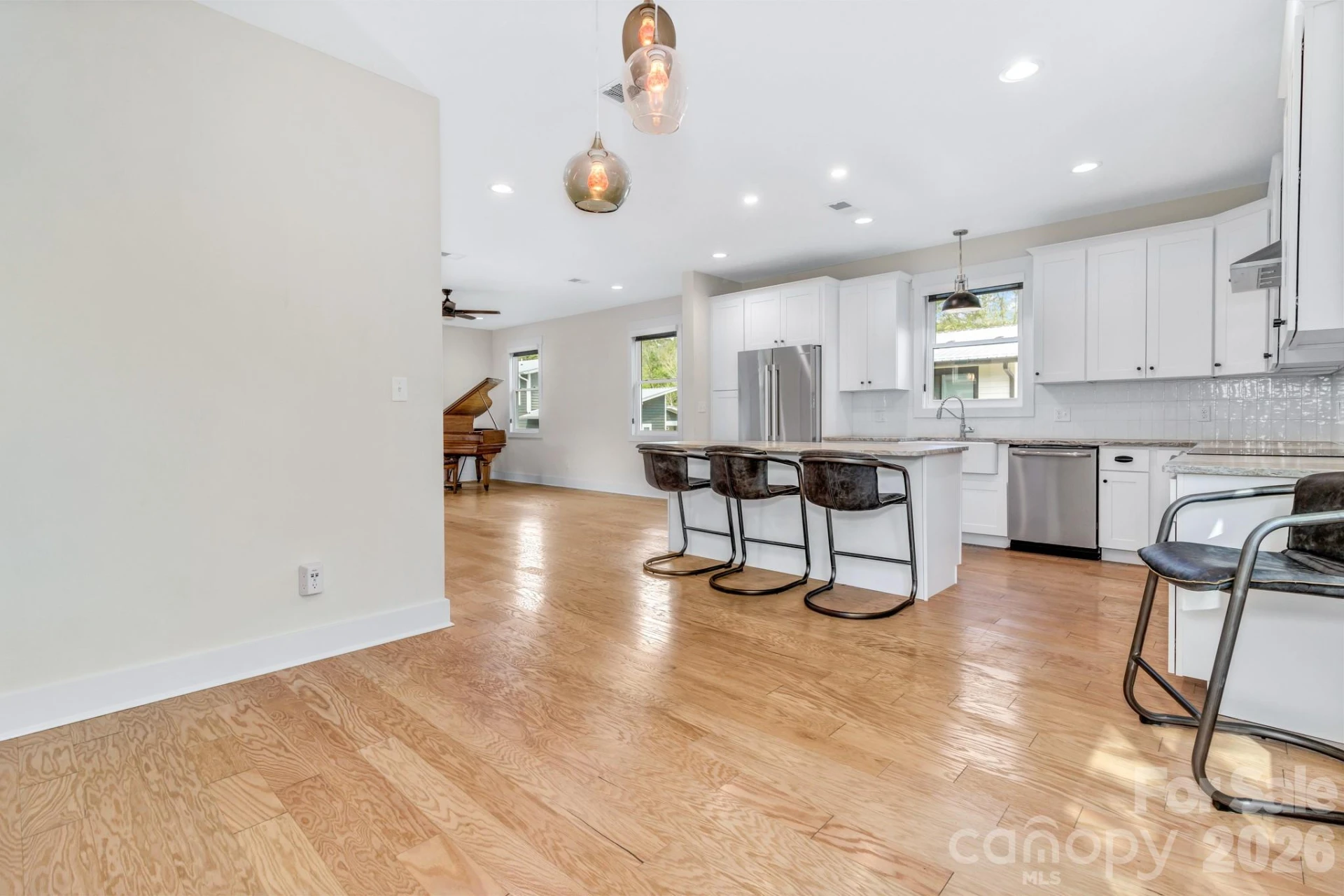 200 Stafford Street - Photo 17