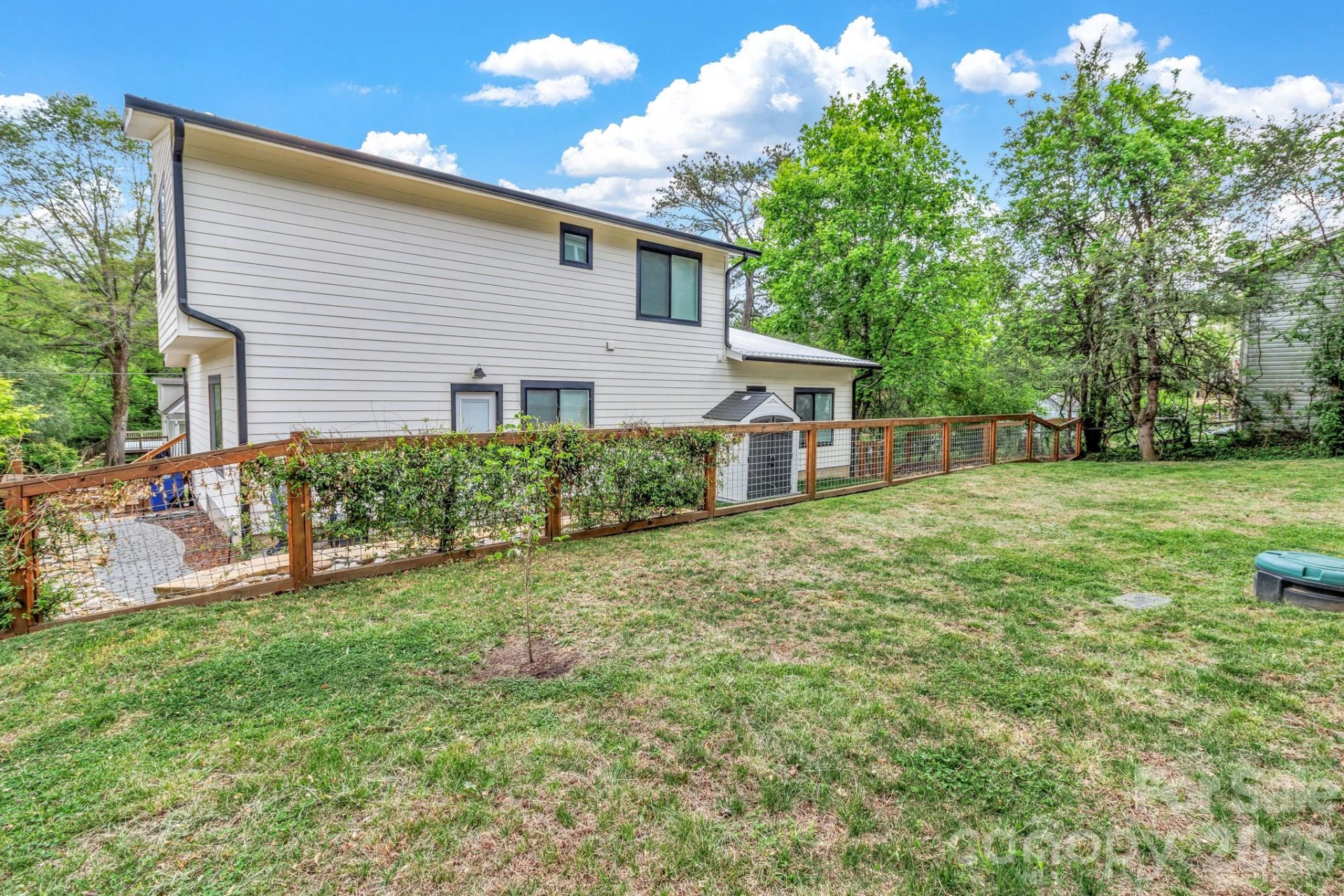 200 Stafford Street - Photo 36