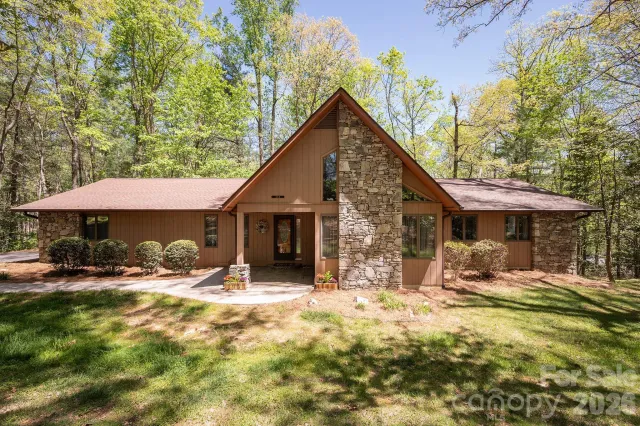 114 Timber Creek Road, Laurel Park, NC, 28739