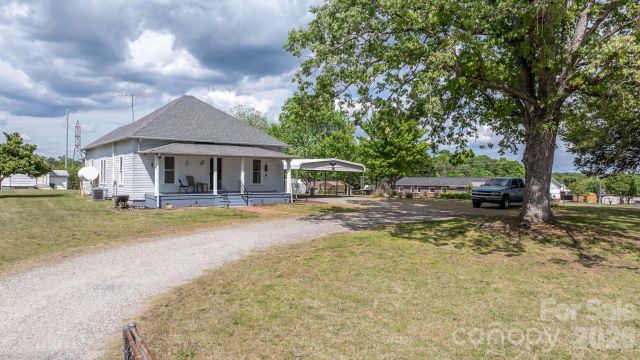 3492 Icard Rhodhiss Road, Connelly Springs, NC, 28612
