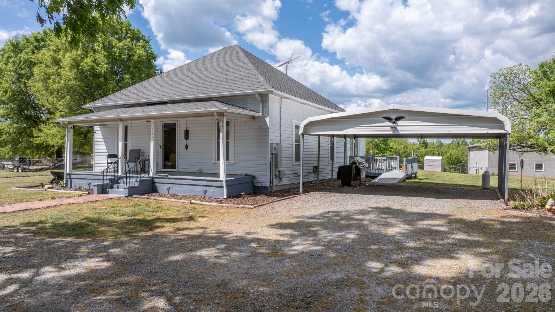 3492 Icard Rhodhiss Road - Photo 2