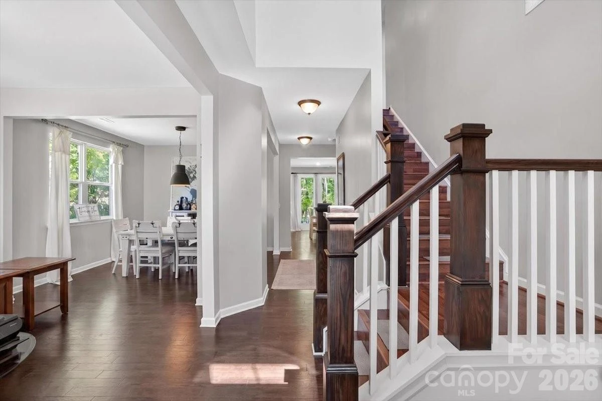 265 Meadow Oaks Drive - Photo 11
