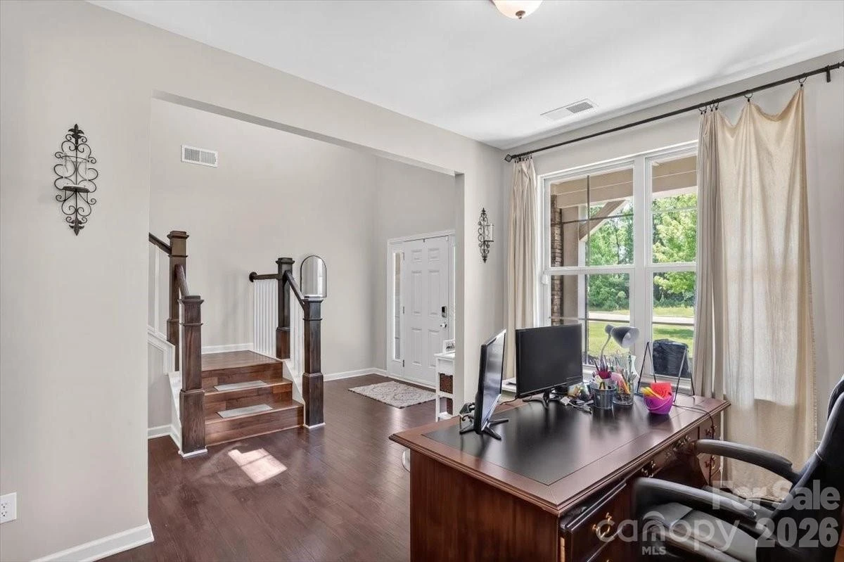 265 Meadow Oaks Drive - Photo 13