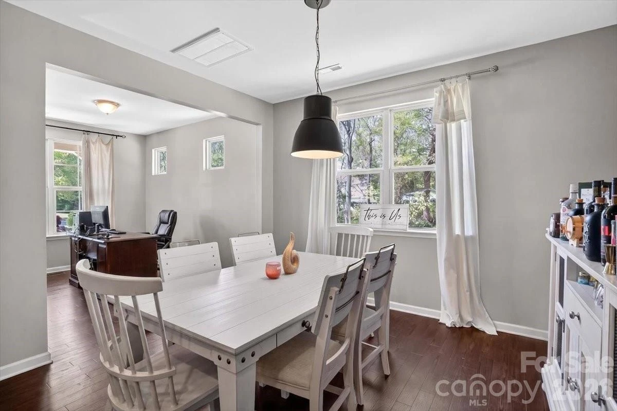 265 Meadow Oaks Drive - Photo 15