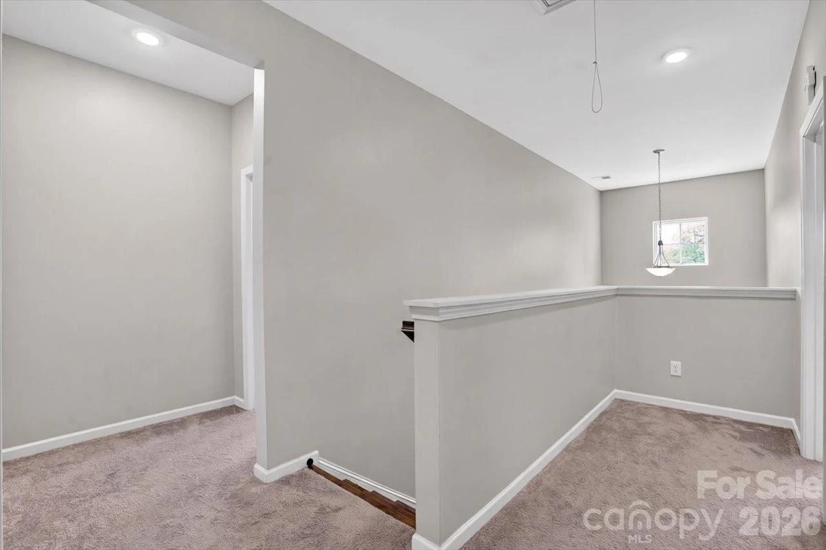 265 Meadow Oaks Drive - Photo 28