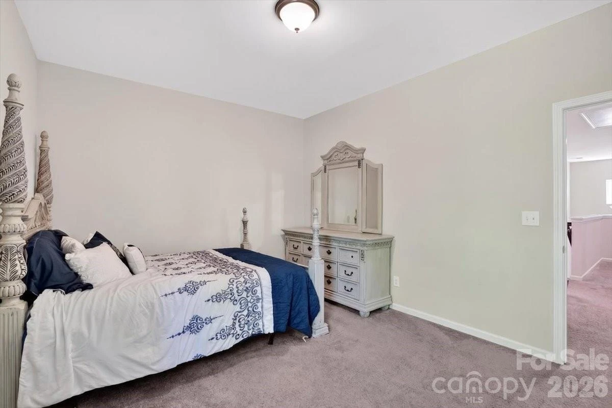265 Meadow Oaks Drive - Photo 36
