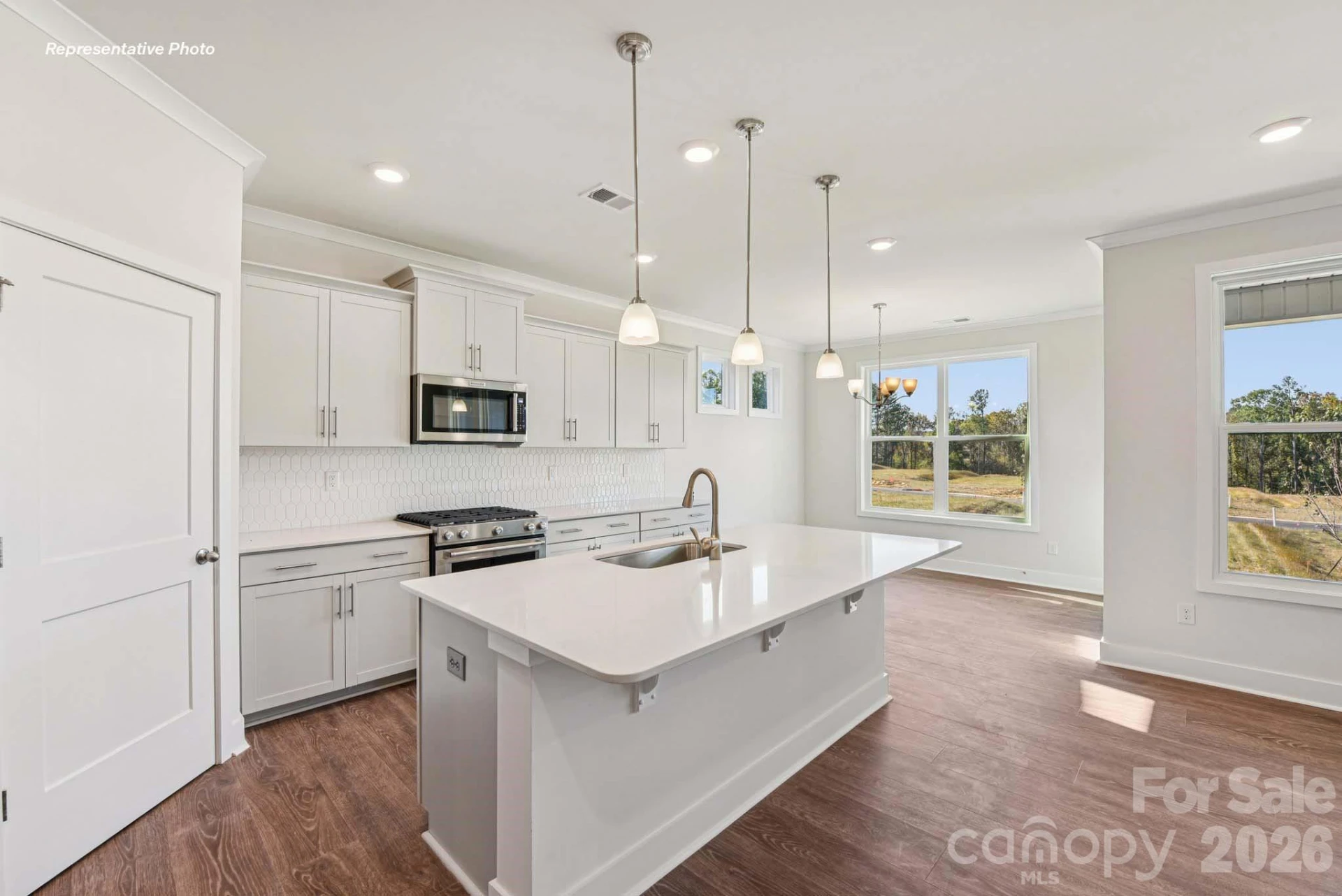 3213 Oberon Street - Photo 7