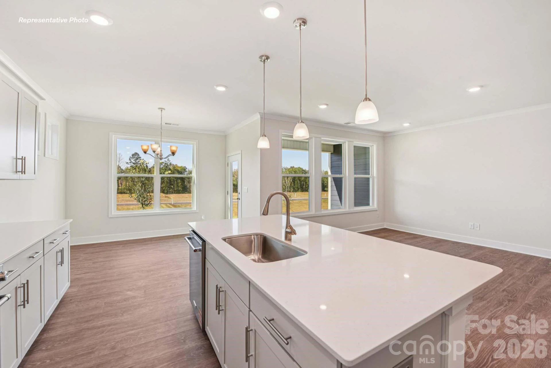 3213 Oberon Street - Photo 8