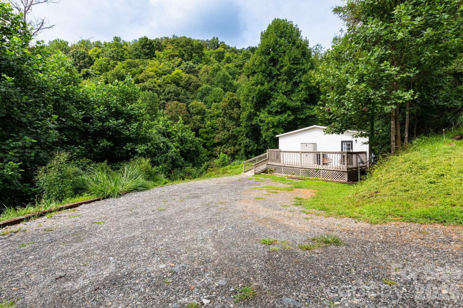 205 Sleepy Hollow Drive - Photo 19