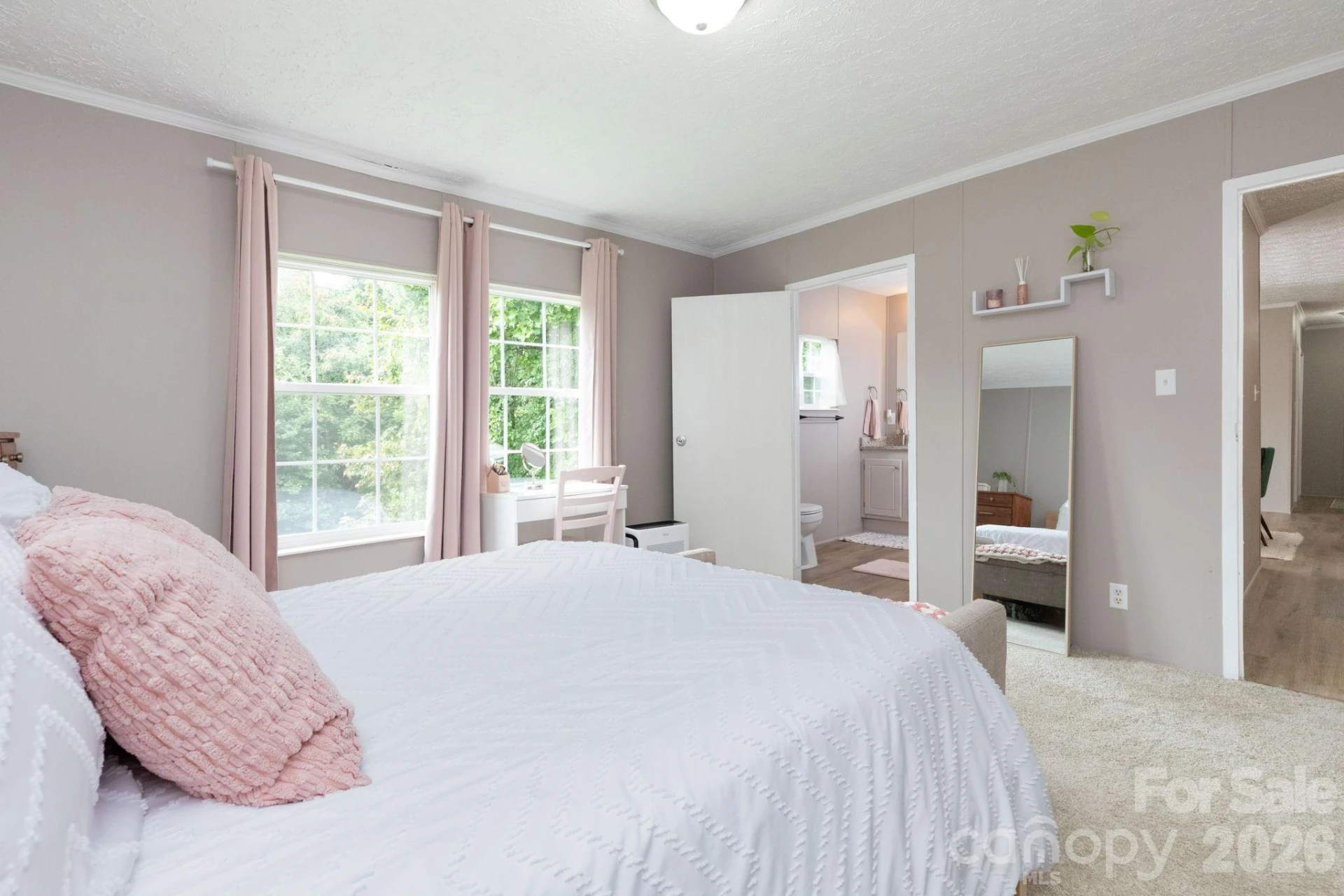 205 Sleepy Hollow Drive - Photo 5