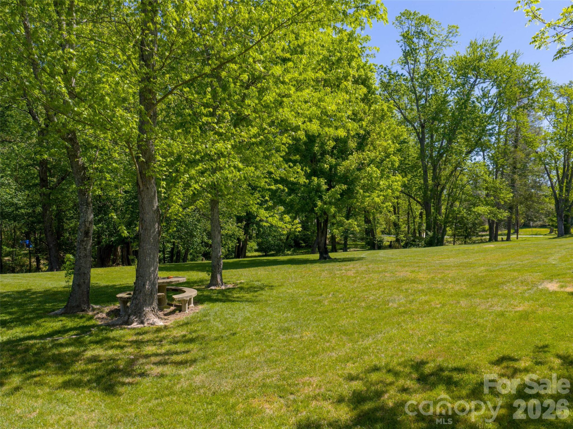 122 Glover Street - Photo 16
