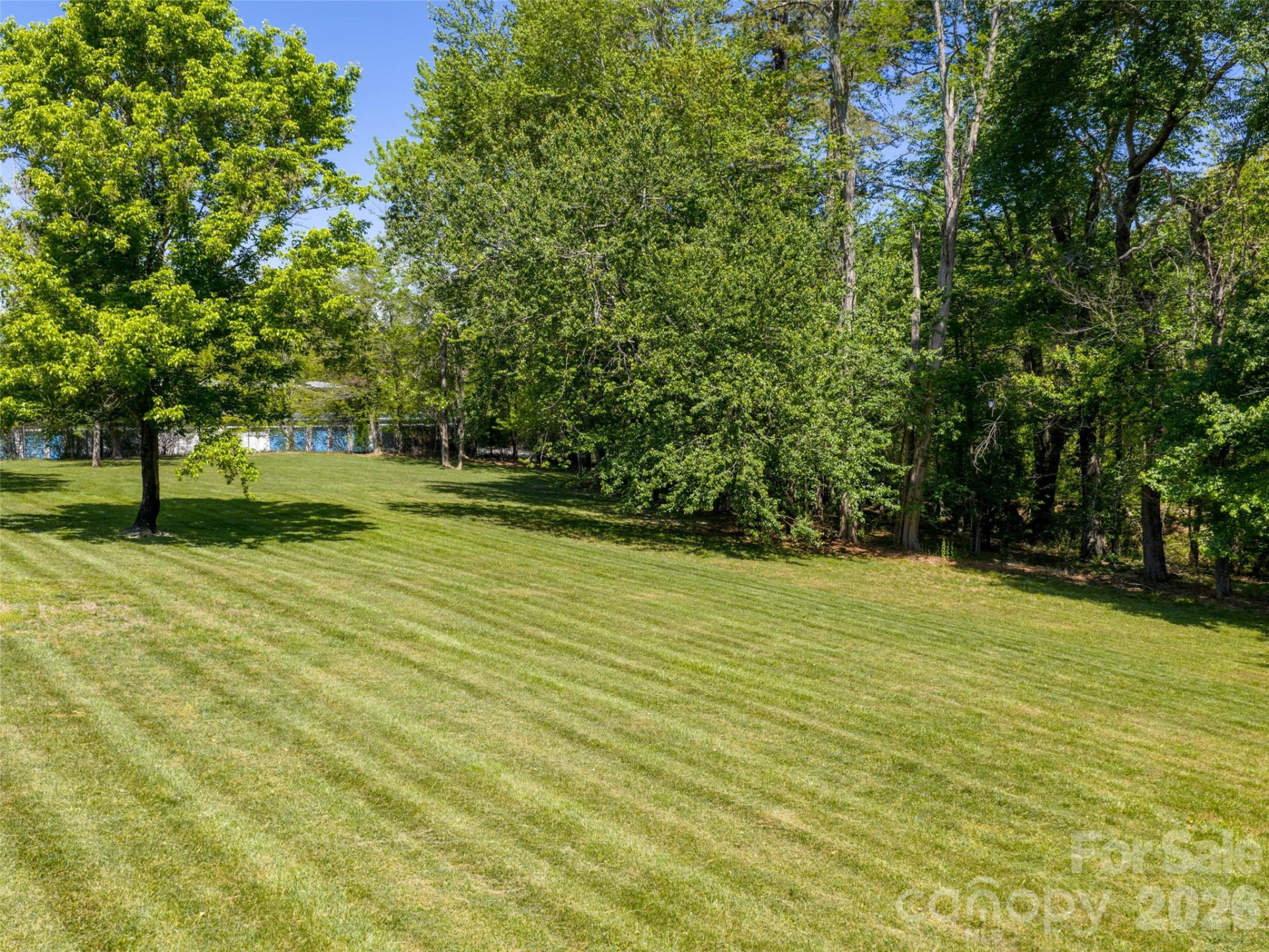 122 Glover Street - Photo 3