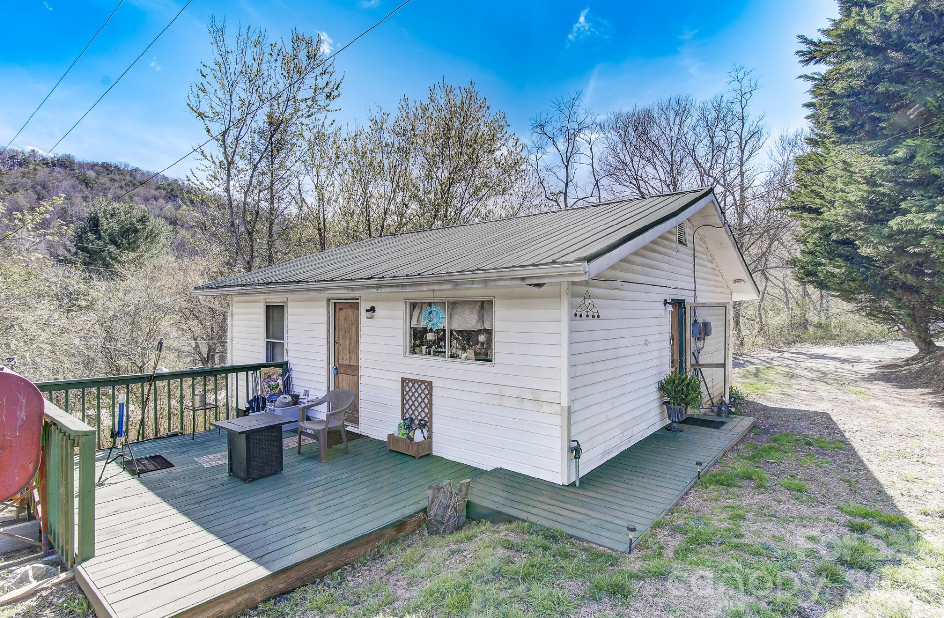 6 Lands End Drive - Photo 2