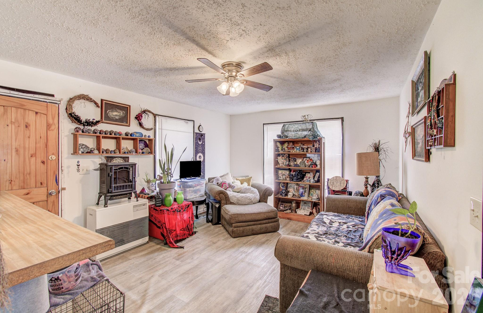 6 Lands End Drive - Photo 8