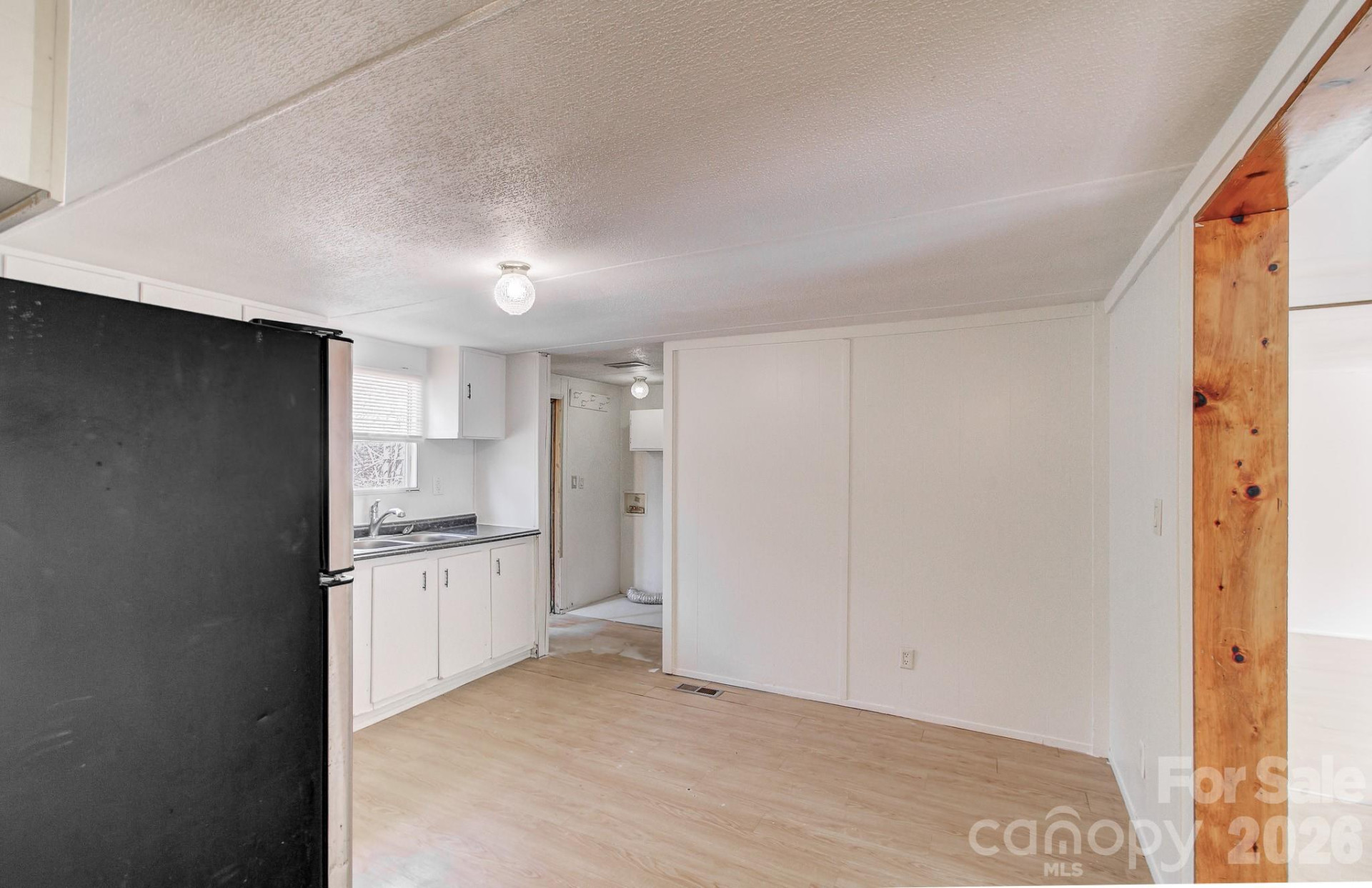 10 Lands End Drive - Photo 8