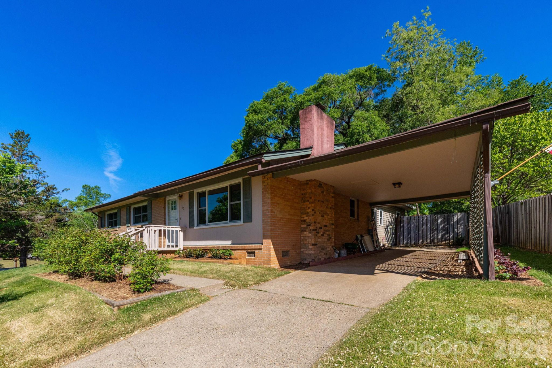 40 Wagon Road - Photo 2