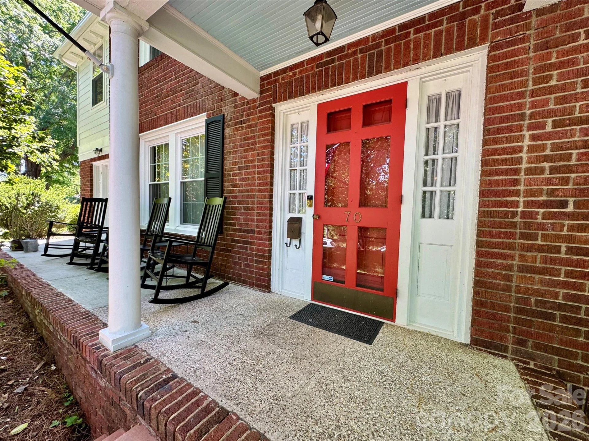 70 Washington Lane - Photo 2