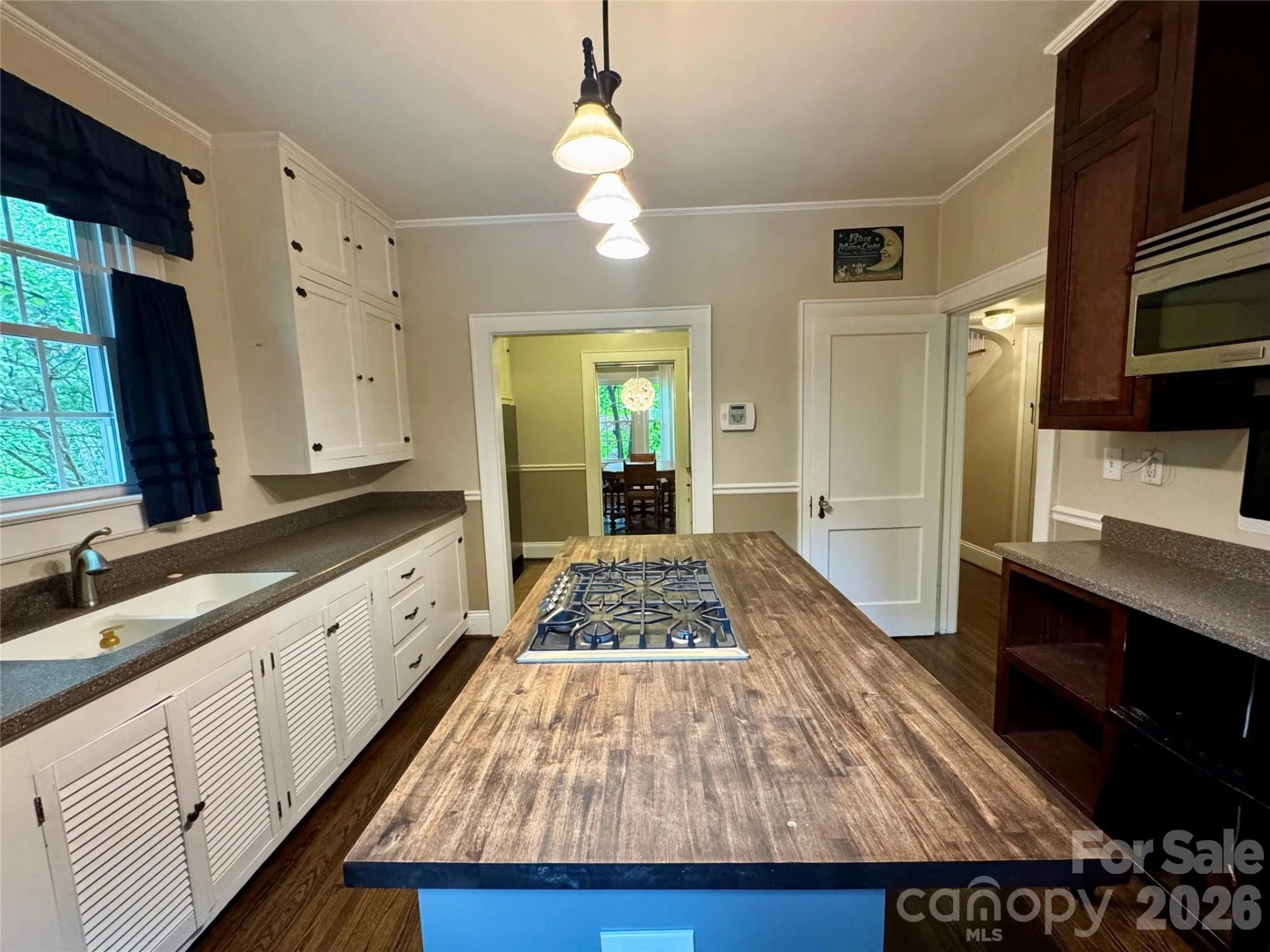 70 Washington Lane - Photo 13