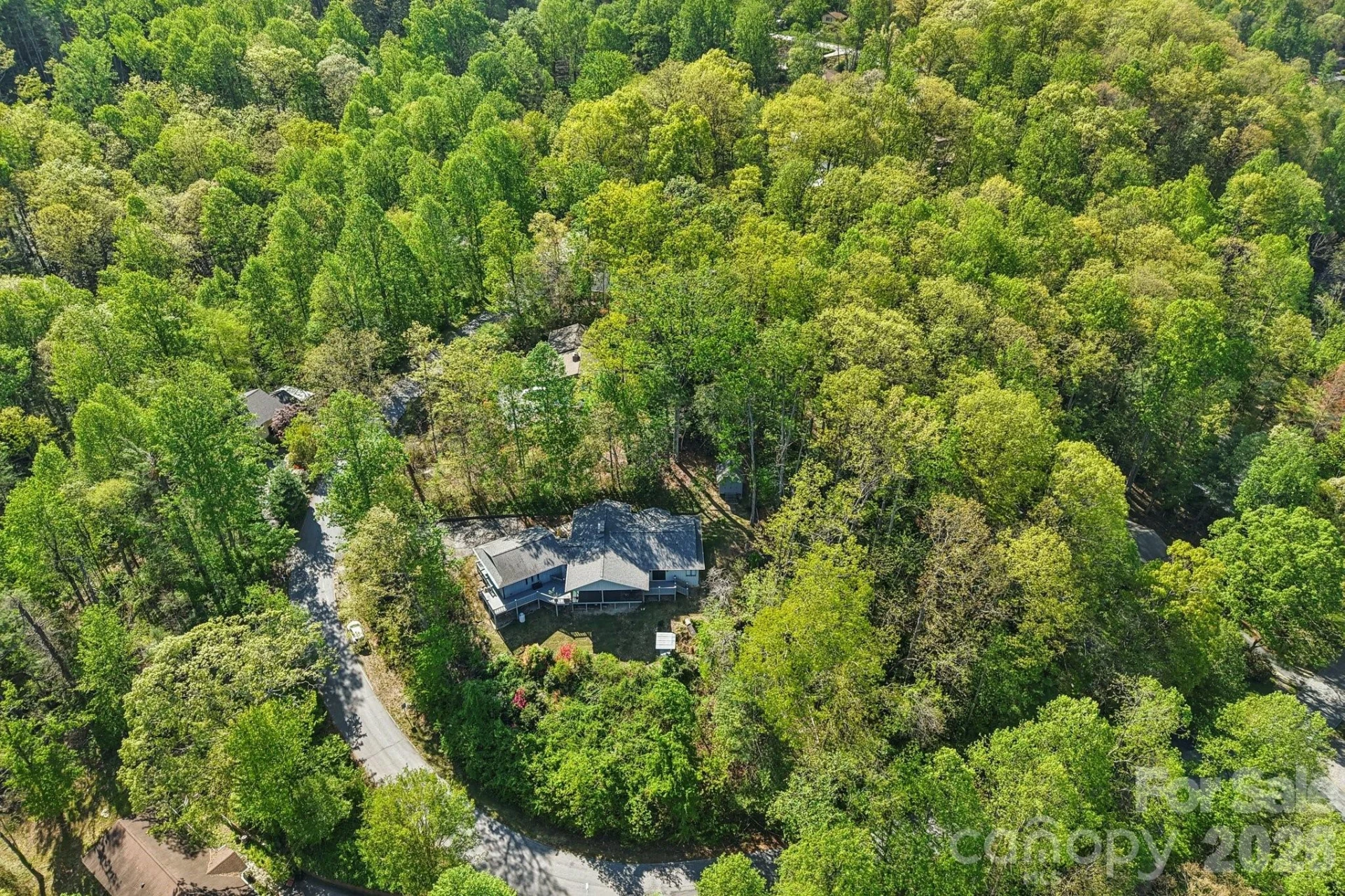 817 Greenwood Drive - Photo 7