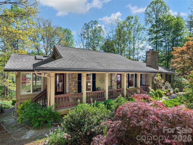 2401 Little River Road, Hendersonville, NC, 28739
